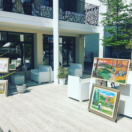 Hotel Baby B&B Milano Marittima Exterior foto