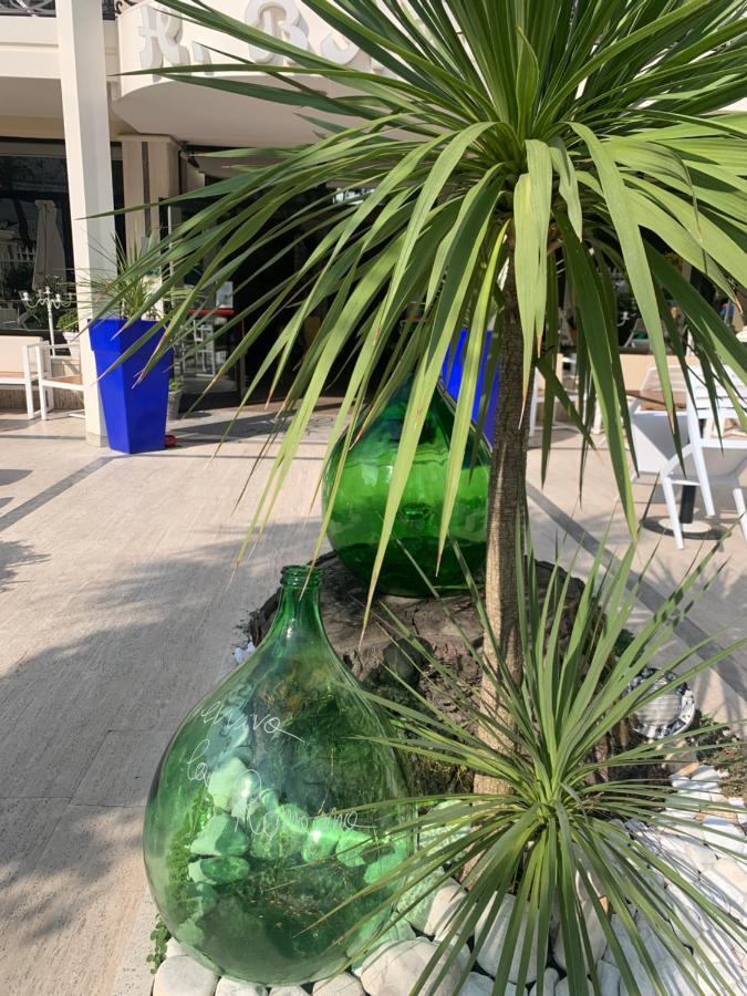 Hotel Baby B&B Milano Marittima Exterior foto